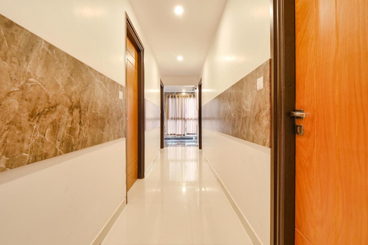 Fabexpress Krishna Suites Mysore Buitenkant foto