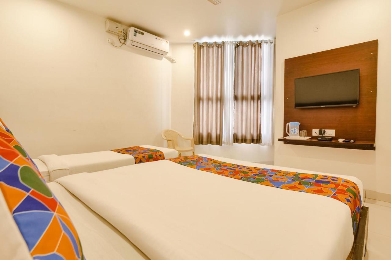 Fabexpress Krishna Suites Mysore Buitenkant foto