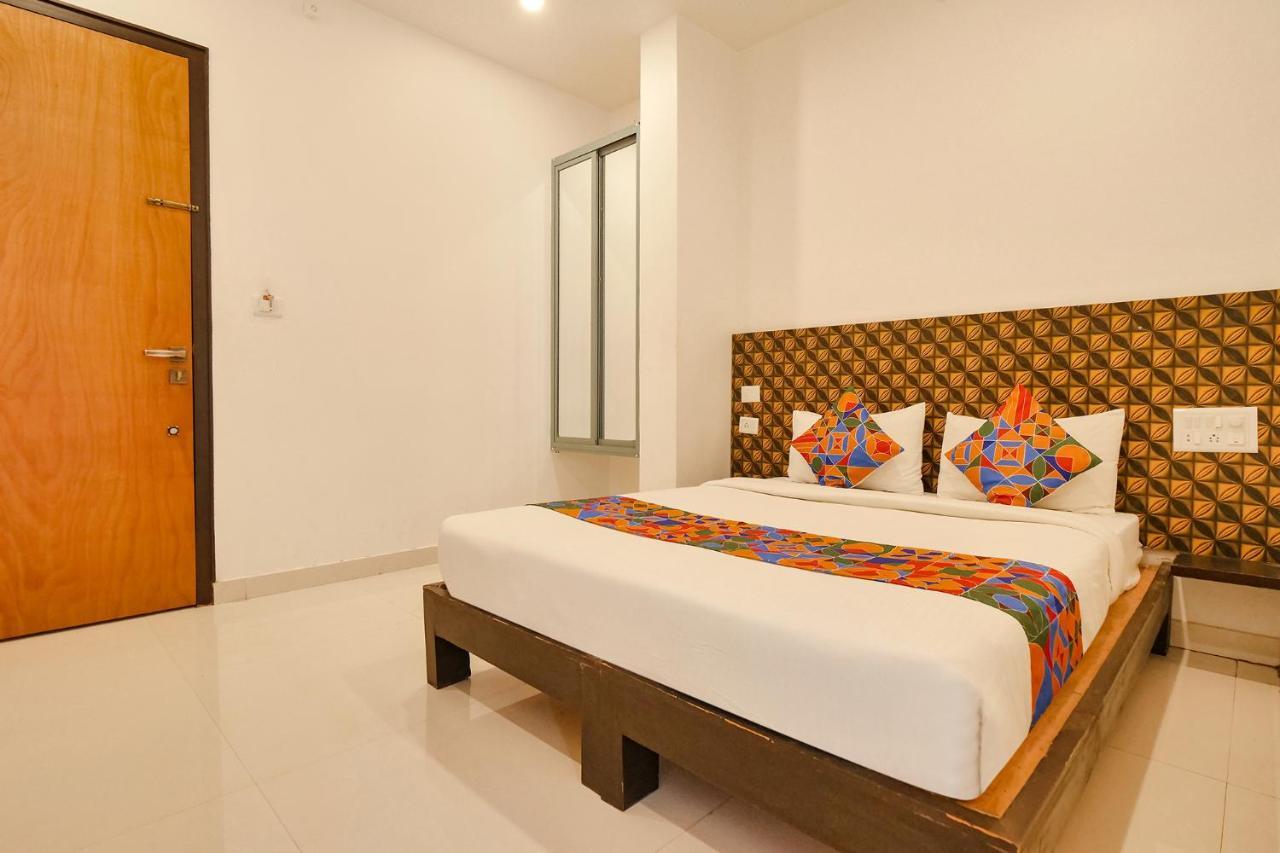 Fabexpress Krishna Suites Mysore Buitenkant foto