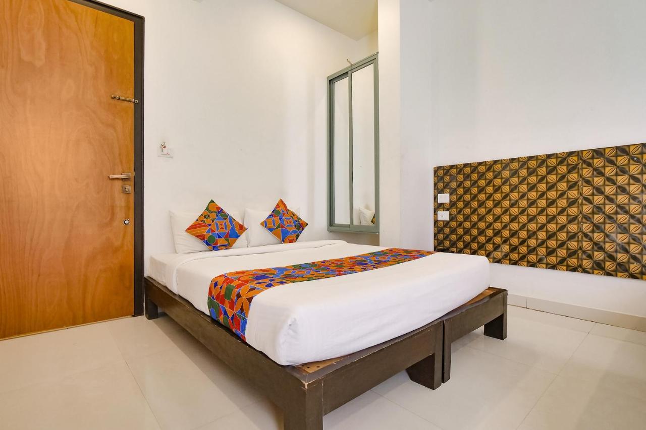 Fabexpress Krishna Suites Mysore Buitenkant foto