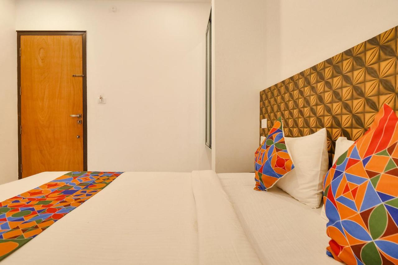 Fabexpress Krishna Suites Mysore Buitenkant foto